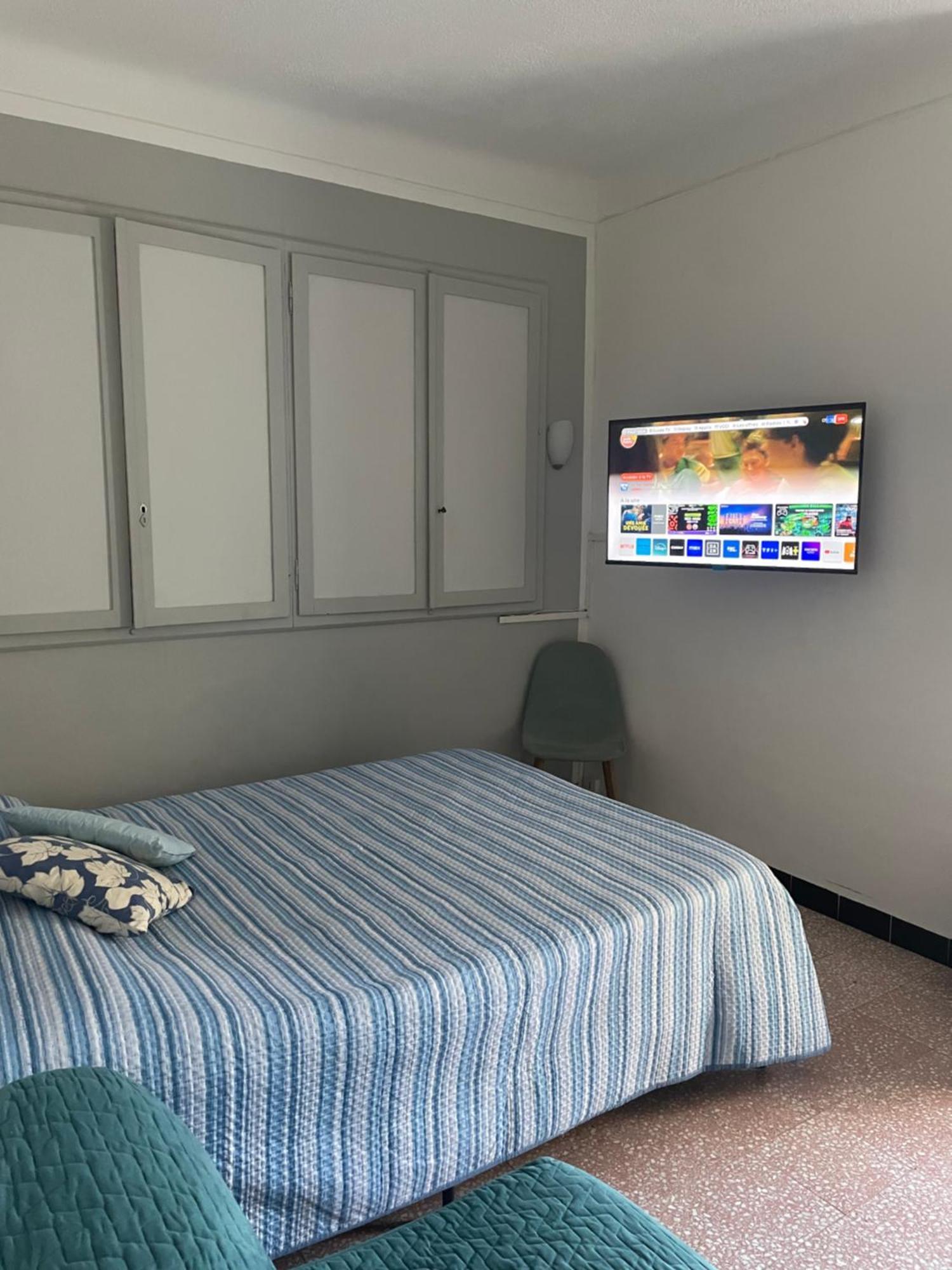 Welcome In The Cozy Blue Nest Pedestrian Apartment *